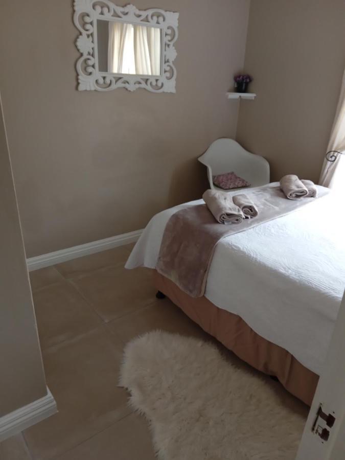 Toscana Cottage Port Elizabeth Exterior photo