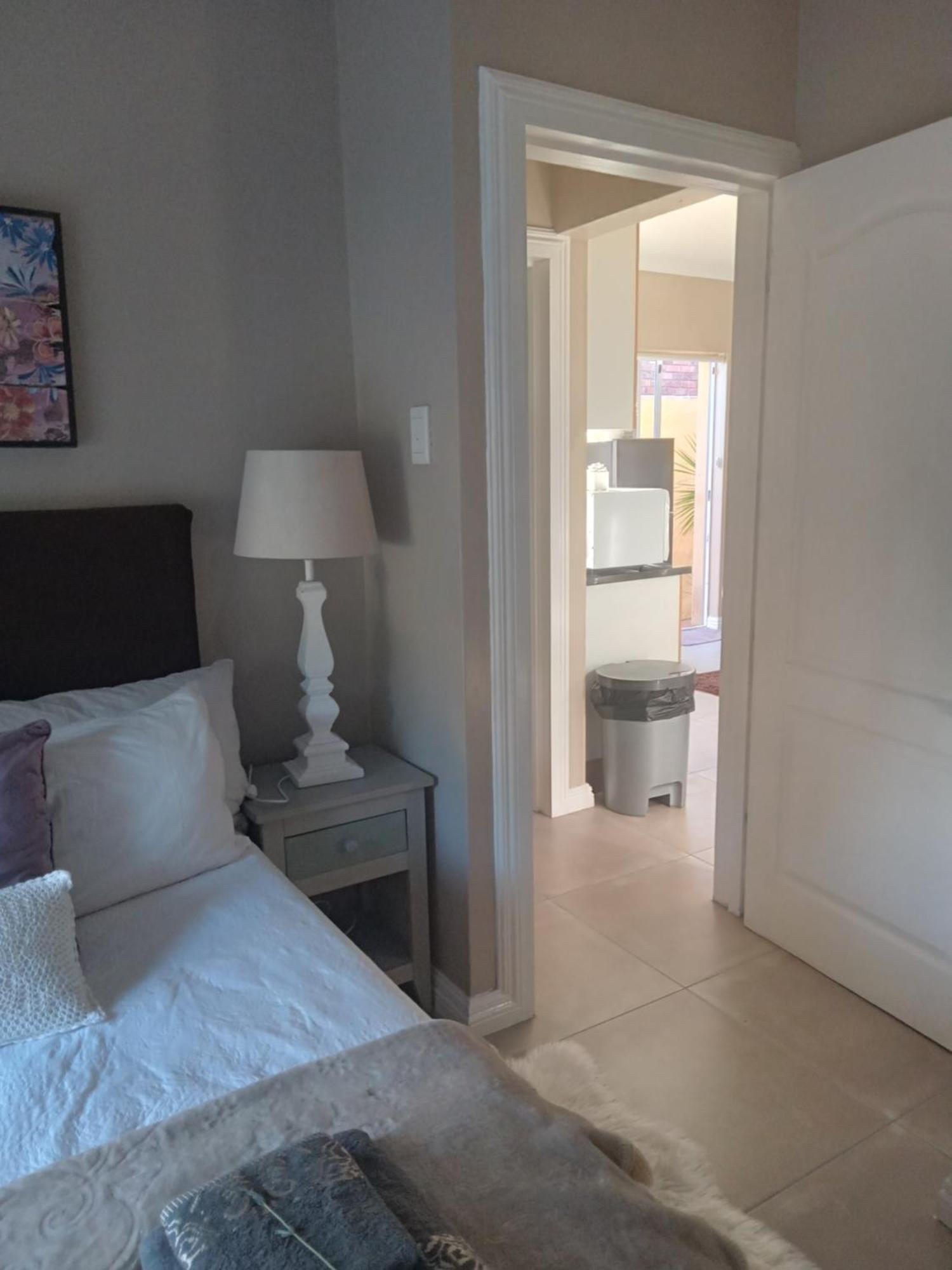 Toscana Cottage Port Elizabeth Room photo
