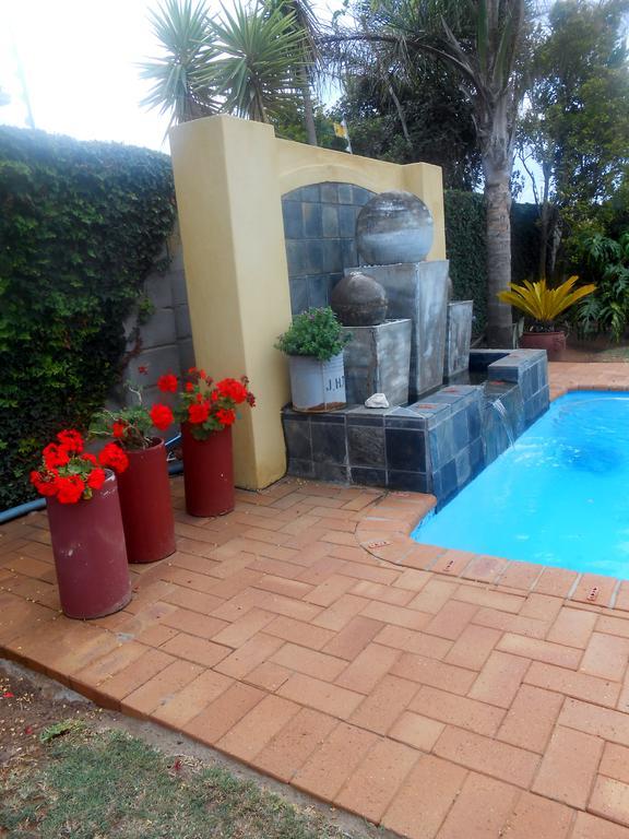 Toscana Cottage Port Elizabeth Exterior photo